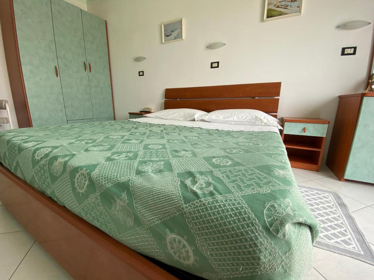 Hotel Capri Bellaria-Igea Marina Ngoại thất bức ảnh