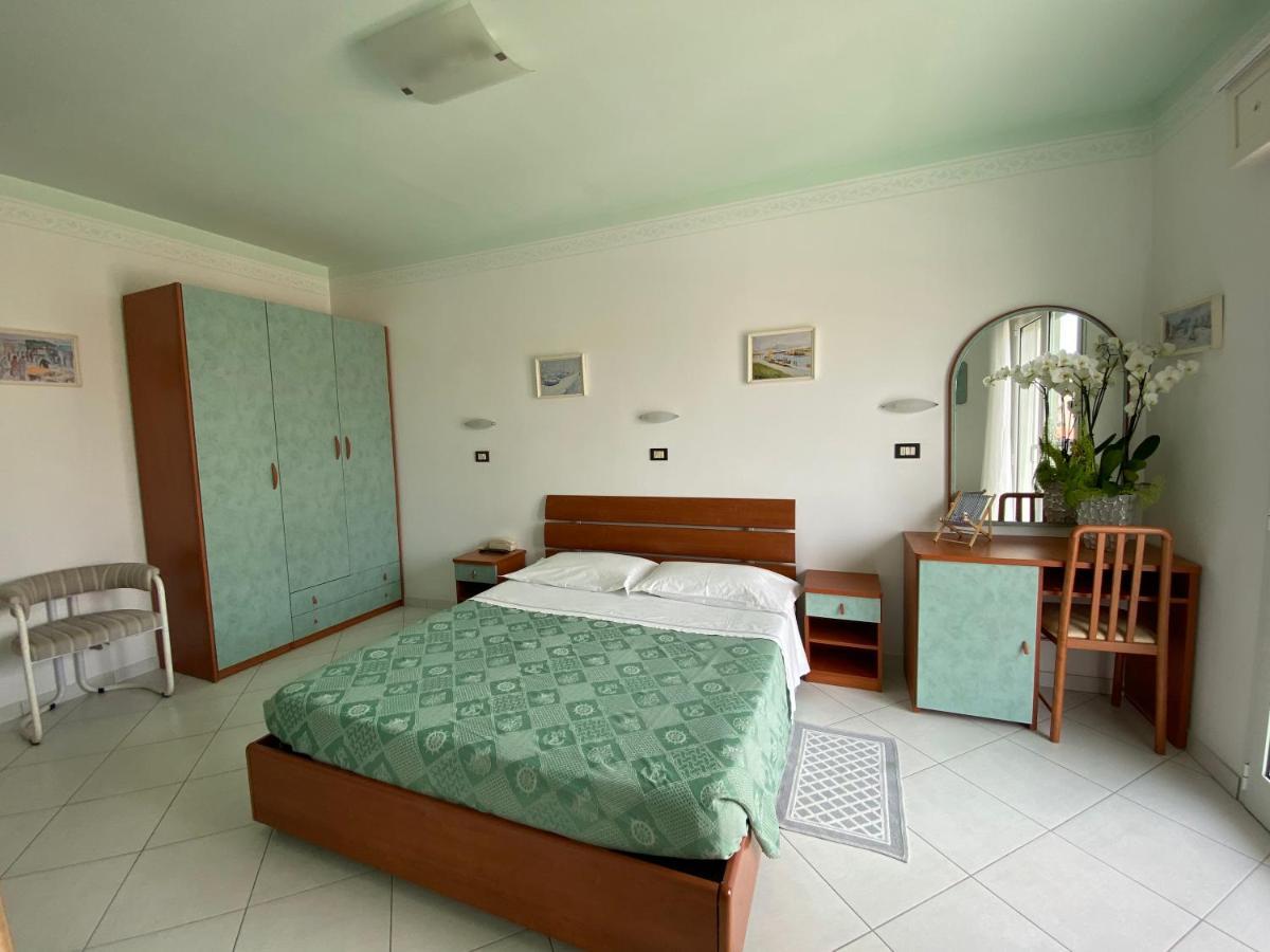 Hotel Capri Bellaria-Igea Marina Ngoại thất bức ảnh
