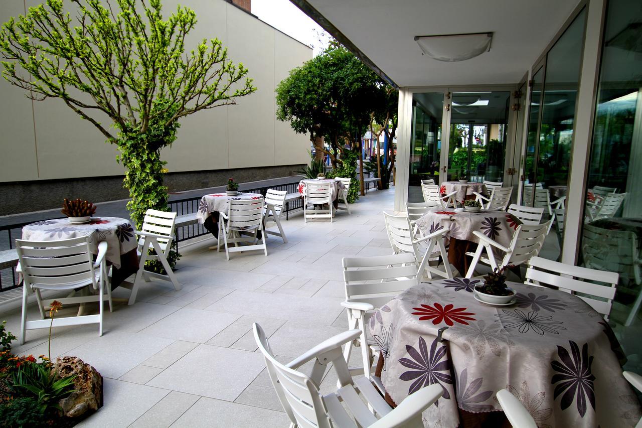 Hotel Capri Bellaria-Igea Marina Ngoại thất bức ảnh
