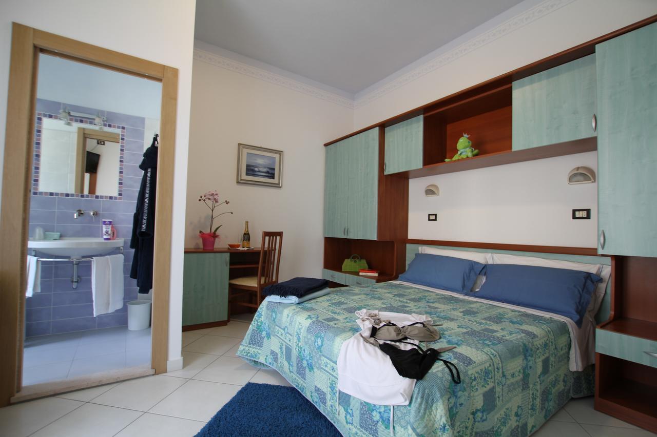 Hotel Capri Bellaria-Igea Marina Ngoại thất bức ảnh