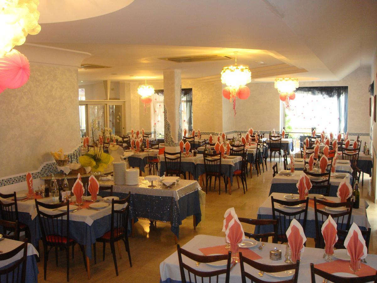 Hotel Capri Bellaria-Igea Marina Ngoại thất bức ảnh